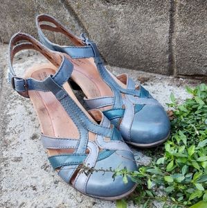 Rockport Cobb Hill Collection sandals 8.5